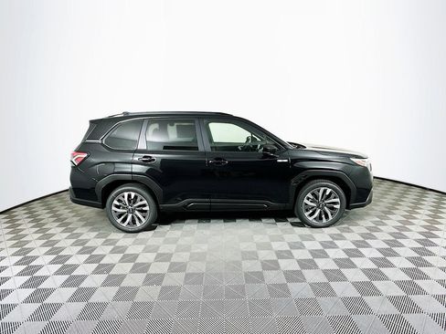 Used 2025 Subaru Forester Touring image 11