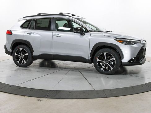 New 2025 Toyota Corolla Cross AWD Hybrid image 5