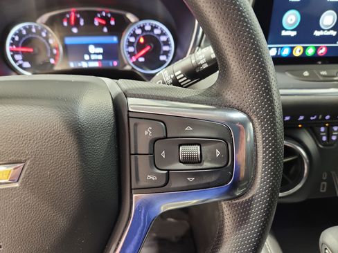 Used 2025 Chevrolet Blazer LT image 12