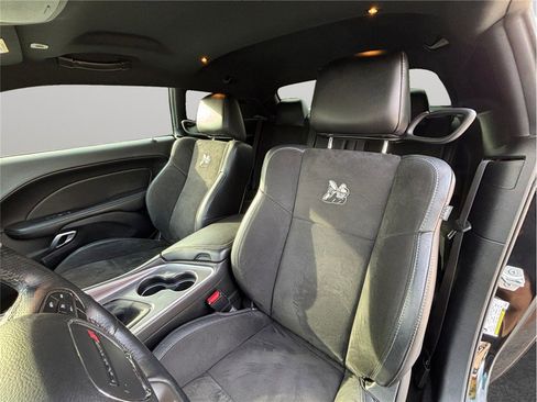 Used 2019 Dodge Challenger R/T Scat Pack w/ Plus Package image 18