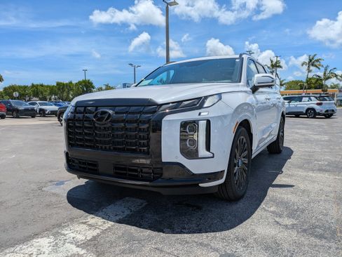 New 2025 Hyundai Palisade Calligraphy image 8