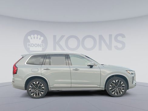 New 2026 Volvo XC90 B6 Ultra image 8