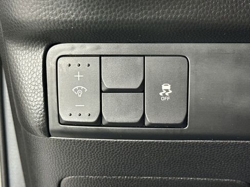 Used 2019 Kia Soul FWD image 22