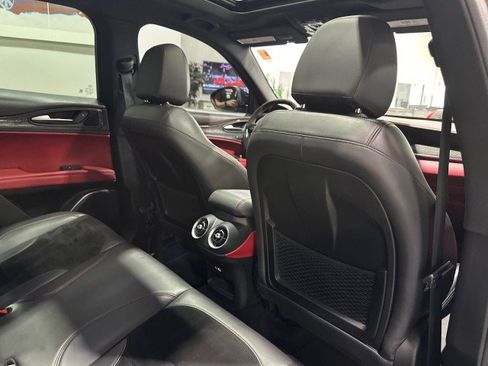 Used 2018 Alfa Romeo Stelvio Quadrifoglio w/ Driver Assist Dynamic Package AWD/4WD image 51