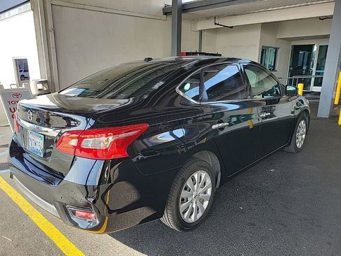 Used 2016 Nissan Sentra SV image 7