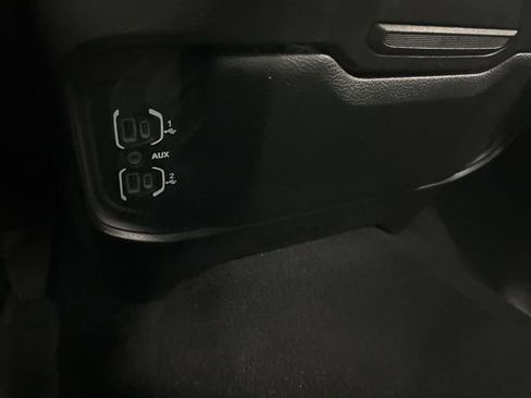 Used 2021 RAM 2500 Big Horn image 46