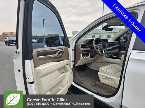 Used 2021 GMC Yukon XL Denali w/ Denali Ultimate Package image 16