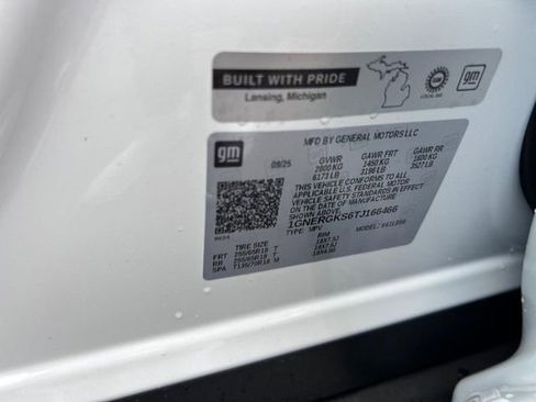 New 2026 Chevrolet Traverse LT w/ Driver Confidence Package image 25