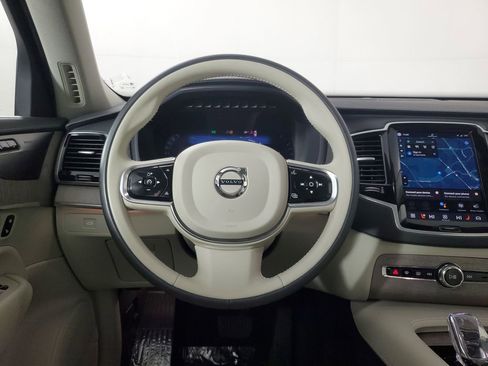 Certified 2024 Volvo XC90 B6 Ultimate w/ Protection Package Premier AWD/4WD image 19