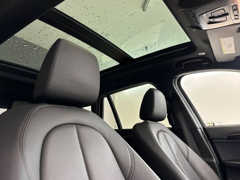 Used 2019 BMW X1 sDrive28i w/ Convenience Package FWD image 24