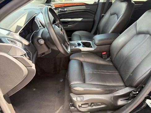 Used 2014 Cadillac SRX Luxury w/ Driver Awareness Package FWD image 9