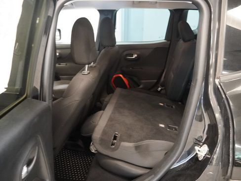 Used 2018 Jeep Renegade Sport w/ Power & Air Group AWD/4WD image 19