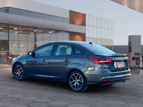 Used 2017 Ford Focus SEL w/ Interior Protection Package FWD image 6