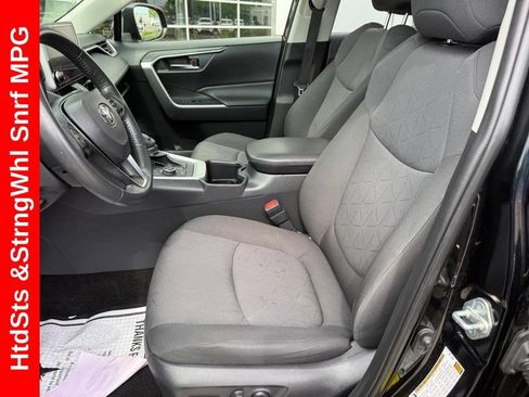 Used 2023 Toyota RAV4 XLE w/ Convenience Package AWD/4WD image 16