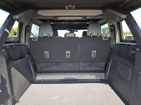 New 2025 Ford Bronco Badlands image 18