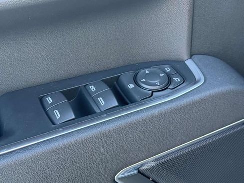 Used 2026 Chevrolet Silverado 1500 LT AWD/4WD image 27