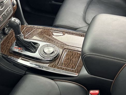 Used 2020 Nissan Armada SL w/ Premium Package image 20