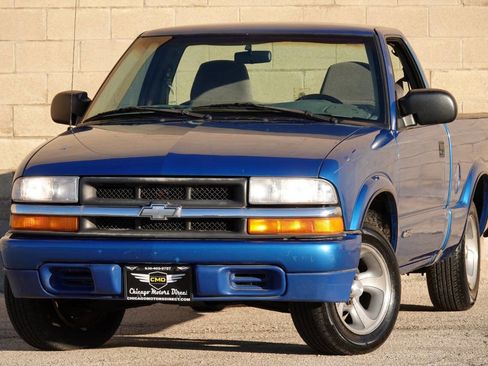 Used 2000 Chevrolet S10 Pickup LS w/ Preferred Equipment Group image 28