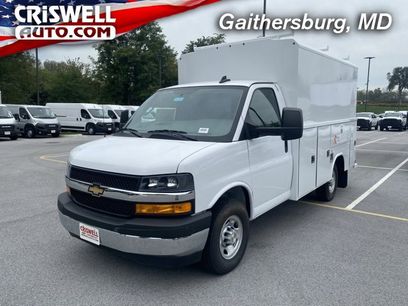 New 2025 Chevrolet Express 3500 w/ Power Convenience Package
