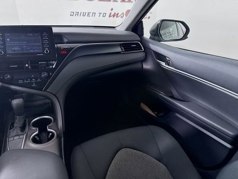 Used 2024 Toyota Camry LE image 25