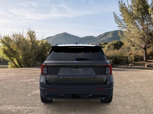 Used 2026 Ford Explorer ST-Line w/ ST-Line Street Pack RWD image 6