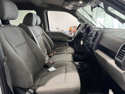 Used 2018 Ford F150 XLT w/ XTR Package image 15