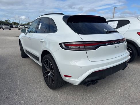 Used 2023 Porsche Macan Turbo image 5