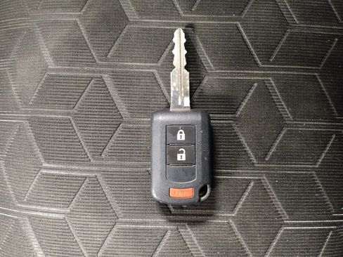 Used 2024 Mitsubishi Outlander Sport AWD image 32