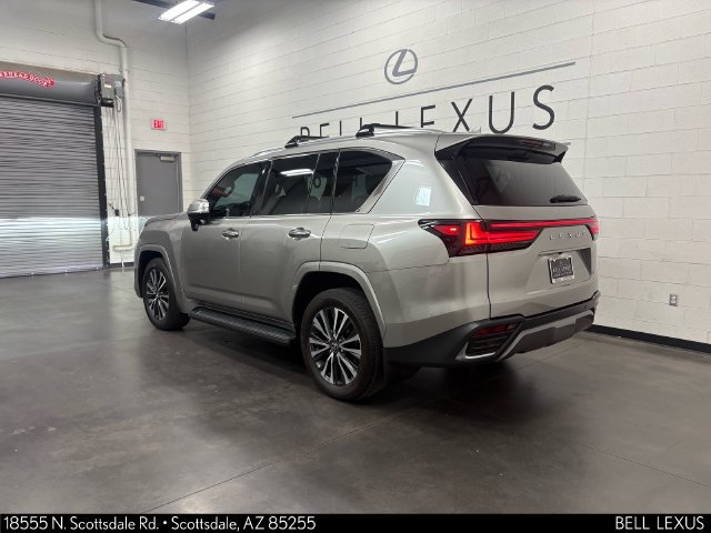 Used 2024 Lexus LX 600 4WD w/ Interior Upgrade Package image 5