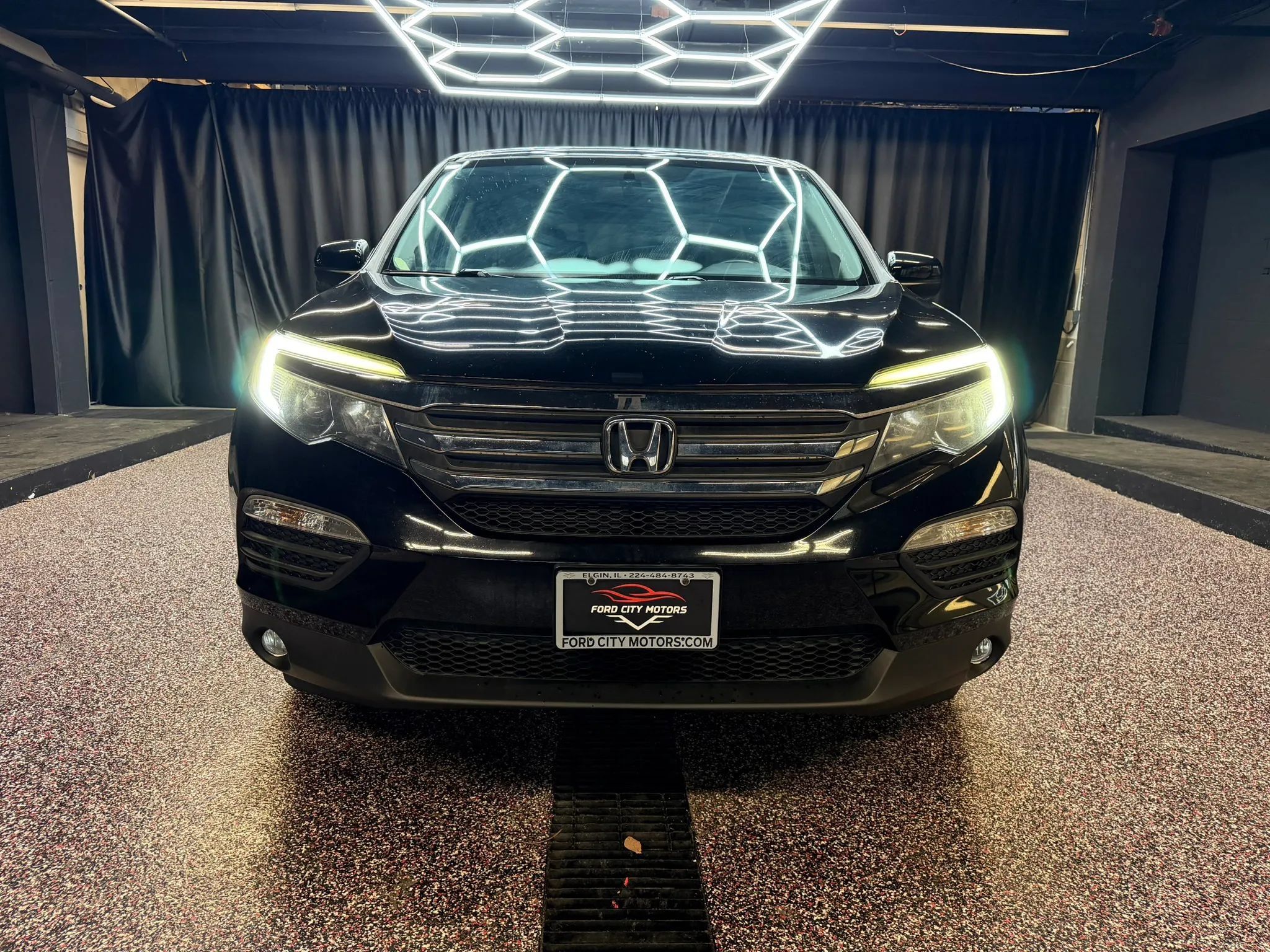 Used 2016 Honda Pilot EX-L image 2