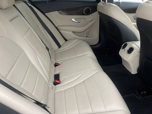 Used 2018 Mercedes-Benz C 300 Sedan image 14