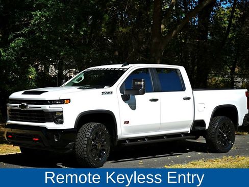 New 2026 Chevrolet Silverado 2500 Custom w/ Custom Value Package image 5
