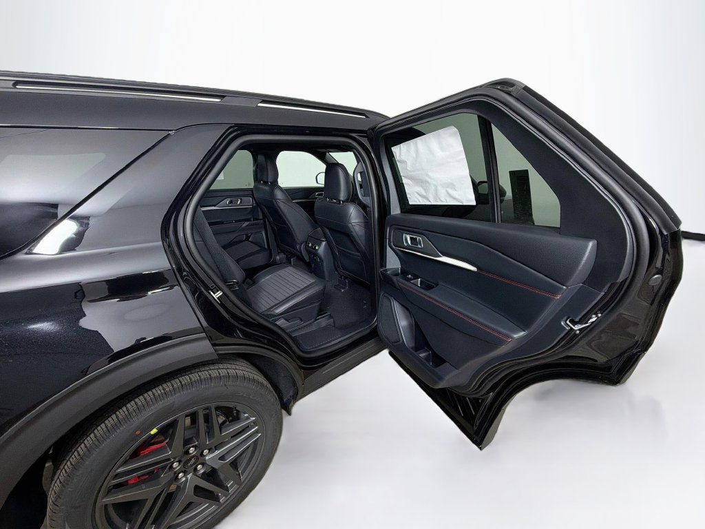 New 2027 Ford Explorer ST-Line w/ Premium Package AWD/4WD image 19