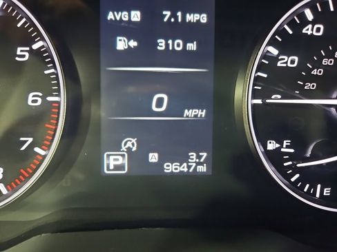 Certified 2025 Subaru Outback Premium AWD/4WD image 17