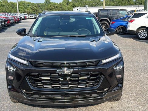 New 2026 Chevrolet Trax ACTIV w/ Driver Confidence Package FWD image 2