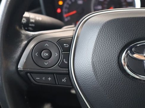Used 2020 Toyota Corolla SE FWD image 30