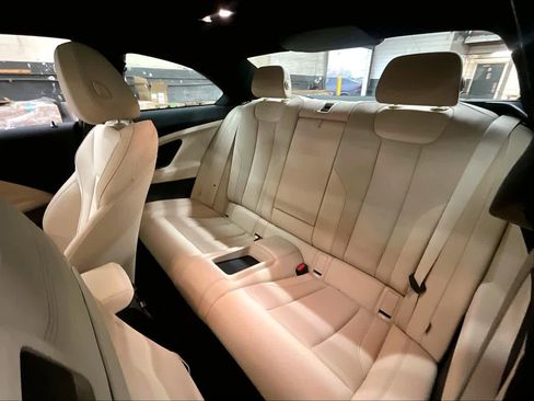 Used 2023 BMW 230i Coupe w/ M Sport Package image 28