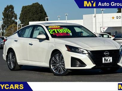Used 2023 Nissan Altima 2.5 SL