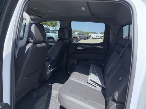 Used 2025 Chevrolet Silverado 1500 LTZ image 10