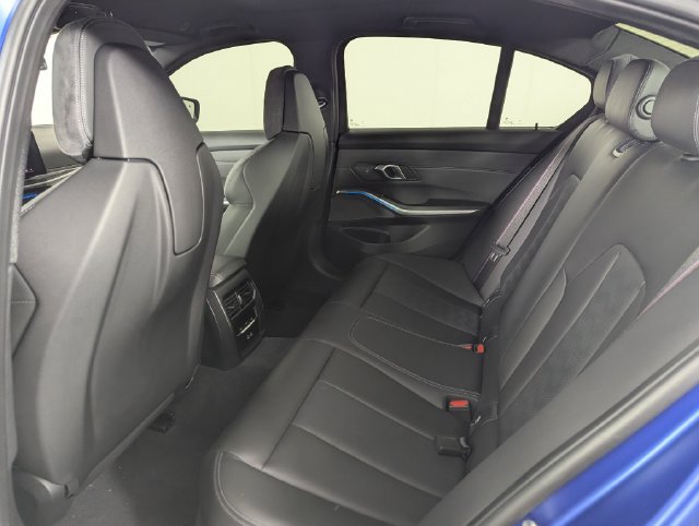 Used 2025 BMW M3 Competition w/ Executive Package AWD/4WD image 20