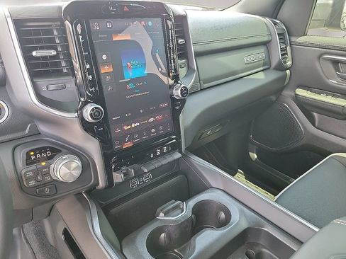 Used 2025 RAM 1500 Laramie AWD/4WD image 20