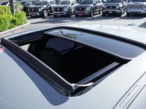 Used 2023 BMW M340i w/ Shadowloine Package image 28