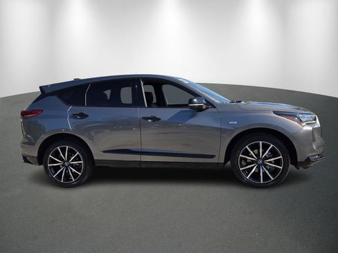 Used 2025 Acura RDX A-Spec image 8