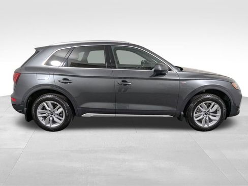 Used 2022 Audi Q5 2.0T Premium w/ Convenience Package AWD/4WD image 23