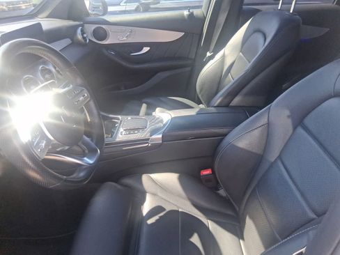 Used 2022 Mercedes-Benz GLC 300 image 8