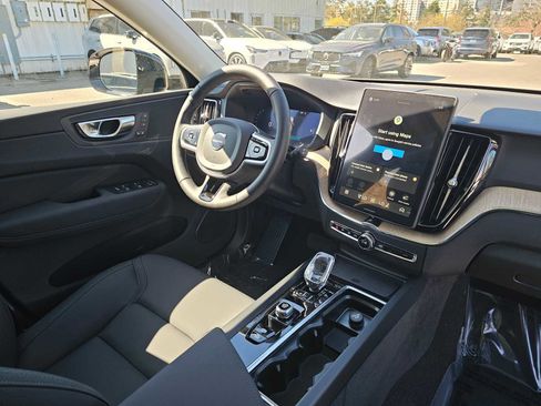 New 2026 Volvo XC60 B5 Core w/ Protection Package Premier AWD/4WD image 10