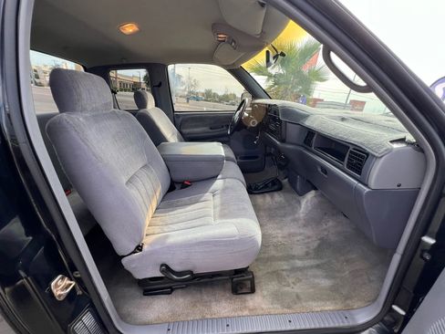 Used 1997 Dodge Ram 3500 Truck 4x4 Club Cab image 21