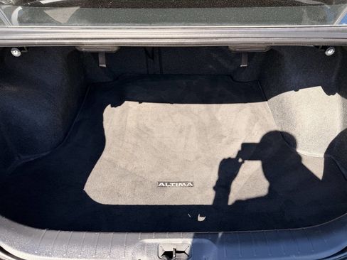 Used 2021 Nissan Altima 2.5 SV image 16