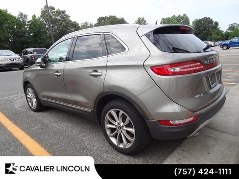 Used 2017 Lincoln MKC Select w/ Select Plus Package FWD image 6