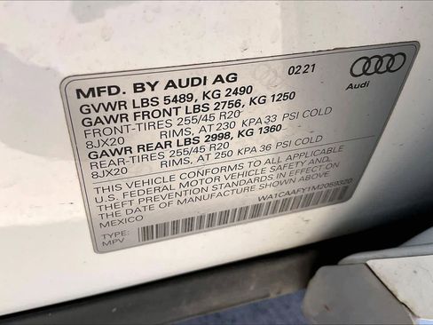 Used 2021 Audi Q5 Prestige w/ Prestige Package image 34